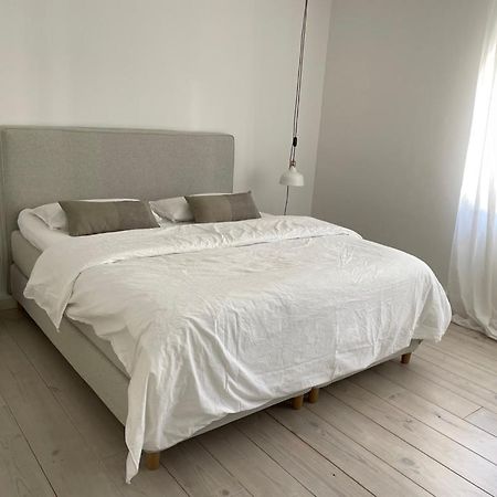Haus Mit Tuermchen Apartman Solingen Kültér fotó