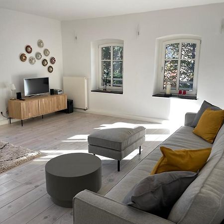 Haus Mit Tuermchen Apartman Solingen Kültér fotó