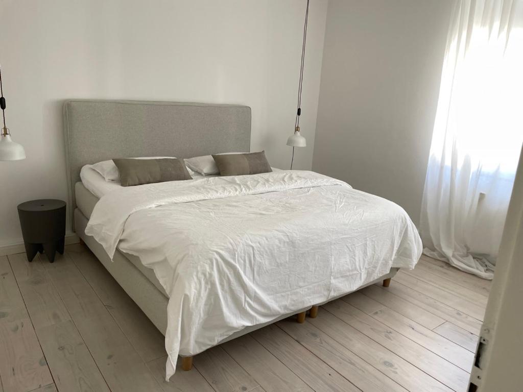 Haus Mit Tuermchen Apartman Solingen Kültér fotó